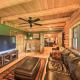 Waterfront Log Home with 95 Acres on Yaak River, Troy - Fotografie 10