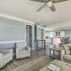 Coastal Retreat with Double Deck and Ocean Views!, Ocean Isle Beach (fotografie 8)