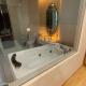 Stylish Romantic Couples Getaway at KL City 1419, Kuala Lumpur - Foto 9
