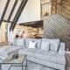 Luxe Timberland Villa w/ Lake Arrowhead Access!, Lake Arrowhead (fotografie 4)