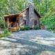 Waynesville Cabin with Covered Deck and Fire Pit! Lake Junaluska - Zdjęcie 1
