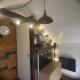 The Stable Annexe with hot tub & horses, Dogdyke