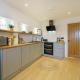 Evergreen - 2 Bed Luxury Apartment by Mint Stays Bristol - Photo 5