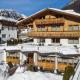 Pension Tasa, Valles