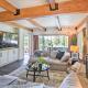 Chic Lake House w/ Furnished Deck & Hot Tub!, Lake Arrowhead