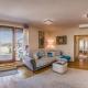Budapest Top Apartment with Private 90 sqm Rooftop, Free Parking and Air Condition, Budapeszt - Zdjęcie 2