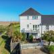 Marine House, Camber