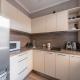 Stylish Latvian Classic 1-Bedroom Apartment Near City Center, Parks & Public Transport Links, Riga (foto 10)