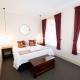 Bentley's Hotel, Clare