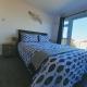 The Getaway - Modern 2 Bedroom Brixham Bungalow with sea peeps - Photo 7