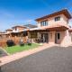 Villa Maha close by the North shore: relax, pool, Lajares