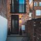 Central 5 Bedroom Townhouse perfectly located 2 mins walk from the Train Station Chester - Photo 7