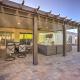 Pool & Game Room: Pet-Friendly Indio Retreat, Indio (foto 2)