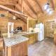 Updated Ruidoso Cabin with Spacious Deck and View - Foto 10
