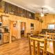 Cabin Near River - Treehouse Masters Stayed Here!, Ferryville (fotografie 9)