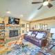 Mtn-View Cabin w/ Deck, 2 Mi to Beech Mtn Slopes!, Beech Mountain