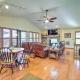 Mtn-View Cabin w/ Deck, 2 Mi to Beech Mtn Slopes!, Beech Mountain (foto 7)