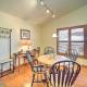 Mtn-View Cabin w/ Deck, 2 Mi to Beech Mtn Slopes!, Beech Mountain (foto 8)