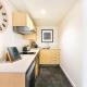 King Suite Dreams - Poolside Living on the Esplanade, Darwin (foto 10)