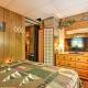 Pet-Friendly Cabin with Fire Pit, BBQ and Great Deck!, Williamsburg (photo 9)