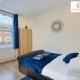Immaculate City Centre - HPC links - 5 - Parking By Hinkley Homes Short Lets & Serviced Accommodation Bridgwater - Fotografie 5