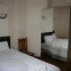 Kensington and Chelsea grand apartment, London - Photo 8