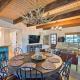 Pet-Friendly Retreat with Game Room and Fire Pit!, Lake Arrowhead (foto 6)