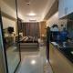Cozy Condo Studio with Balcony Amenities View at SM North Edsa, Manila - Foto 1