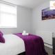 Supersized House 6 Beds Sleeps 14 w Garden & Carpark By Hinkley Homes Short Lets & Serviced Accommodation, Liverpool (foto 7)
