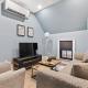 Luxury Contemporary Condo in Downtown Collingwood 97044, Collingwood (fotografie 9)