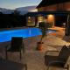 Gîte la bergerie, piscine chauffée,, Couzon