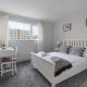 Howick House - Large 3 bedroom house, Gosforth Kenton - Photo 9
