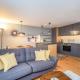 Stylish two bed flat, city centre, free parking, Wells (fotografie 2)