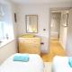 Stylish two bed flat, city centre, free parking, Wells (fotografie 8)