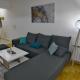 Chic Urban Retreat with Balcony, Parking & Wi-Fi, Skopje - Photo 8