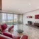 Spacious Seafront APT with Living, Sofa, WIFI & AC by 360 Estates Sliema - Fotografie 1