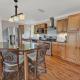 Pet-Friendly Bay View Home w/ Screened Pool Near Lighthouse, St. George Island (Foto 9)