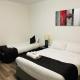 studio 105 Gouger city apartment with parking