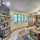 Riverside Cabin with 3 Decks in North Vernon!, North Vernon (fotografie 3)