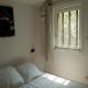 Single storey 40m² bordering pine forest and spa, Noves (Foto 4)