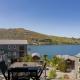 Lakefront Getaway Queenstown - Photo 2
