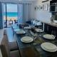 Cancun Hotel Zone, Beachfront 2 BR Apartment - Prime Location, Cancún - Foto 1