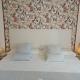Hostal GARDEN ROUS