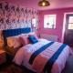 The Stables - Quirky one bed holiday home with wood fired hot tub Rudston - Photo 4