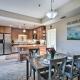 Breezy Darien Condo with Tranquil Marsh Views!, Darien (zdjęcie 10)