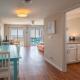 Large Oceanfront condo in a quiet section of Carolina Beach Rentals - Foto 7