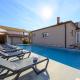 Villa Jolanda, Umag