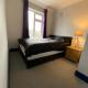 Harewood Lodge - Single and Double Rooms Self Serve Apartment Кингс-Линн - Фото 4
