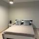 Beautiful Apartment Great Location FREE PARKING, Рига (фото 8)