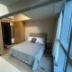 1 BR condo Uptown Parksuites BGC, high floor, morning sun, Manila - Foto 5